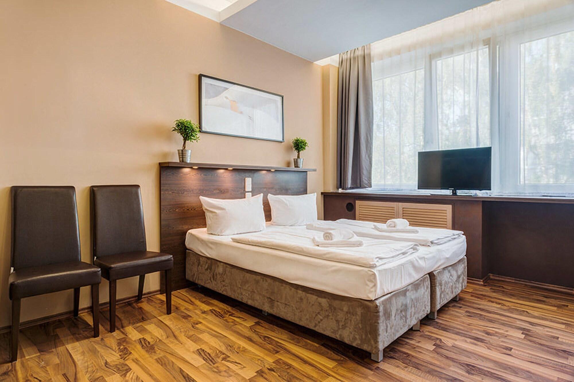 Arktur City Hotel Berlin Dış mekan fotoğraf