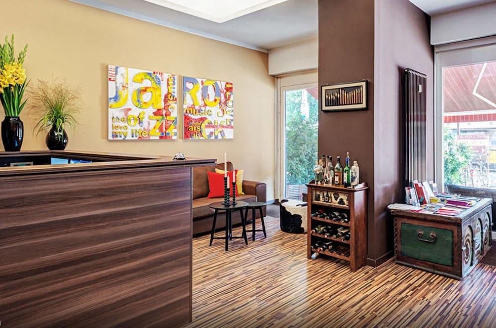 Arktur City Hotel Berlin Dış mekan fotoğraf
