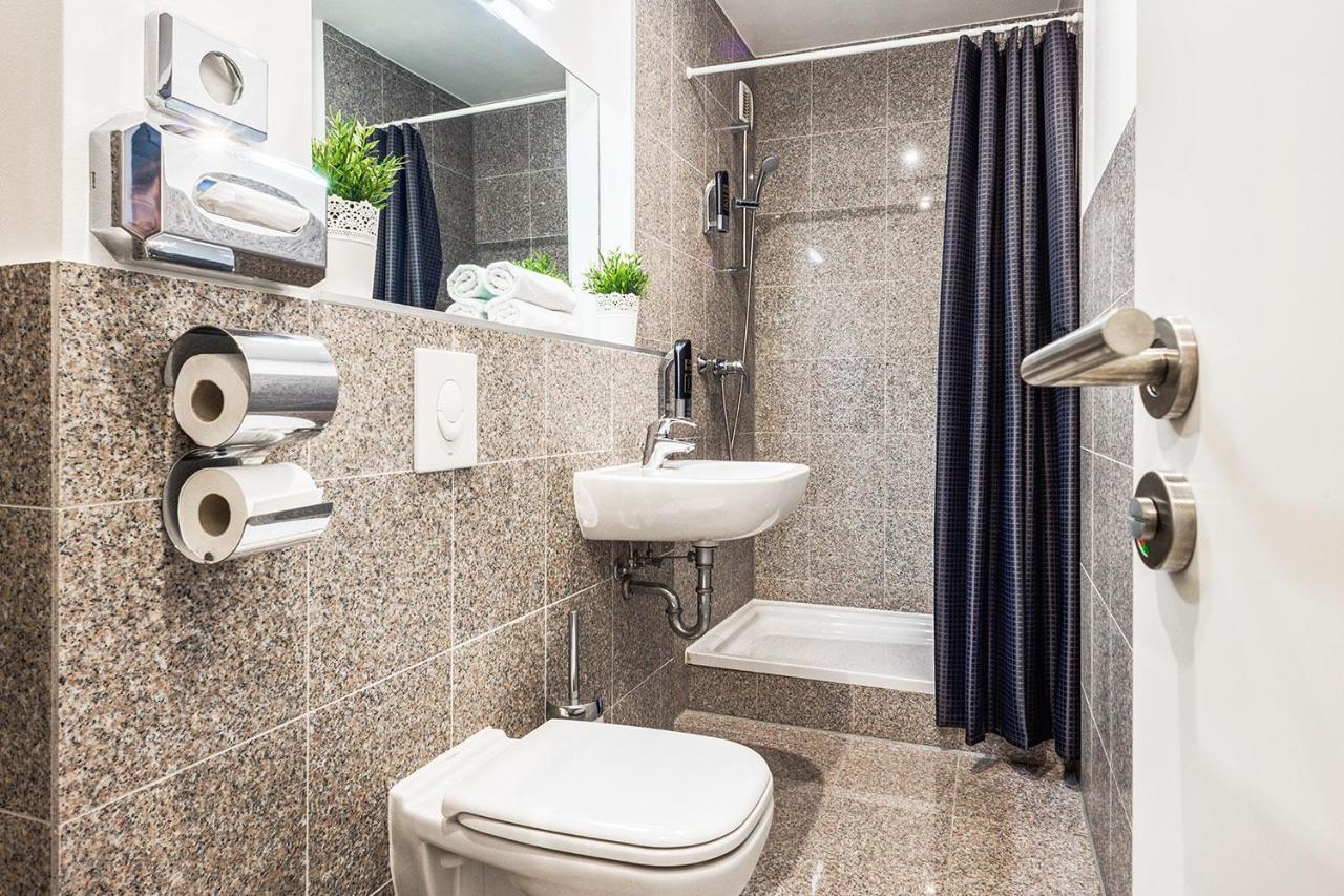Arktur City Hotel Berlin Dış mekan fotoğraf